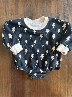 0-3 month Black & White Lightning Bolt Baby Romper